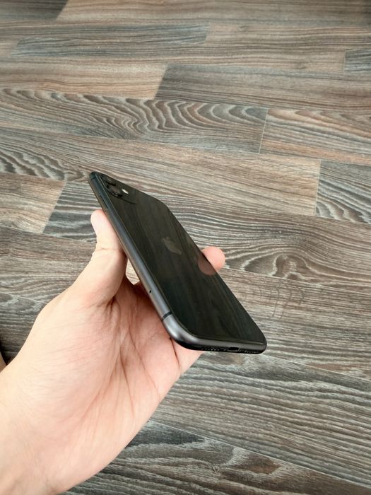 IPhone 11/128Gb - В идеальном состоянии