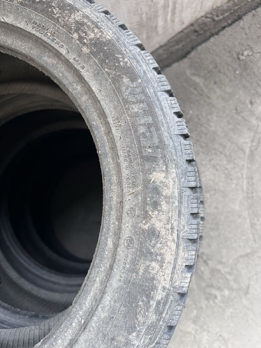 215.55 R.17 зимни