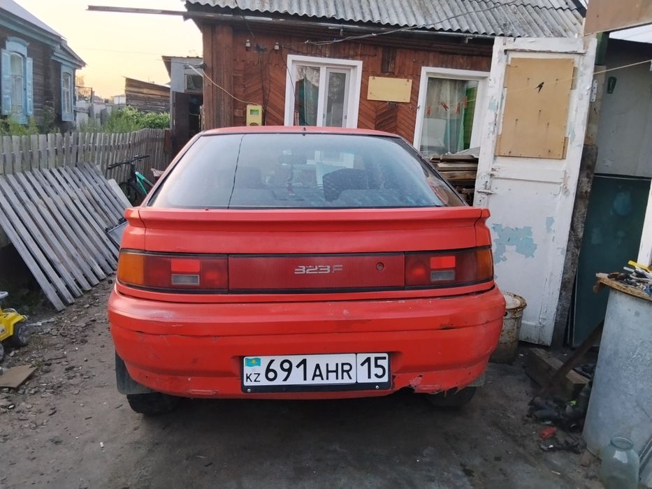 Продам Мазда 323