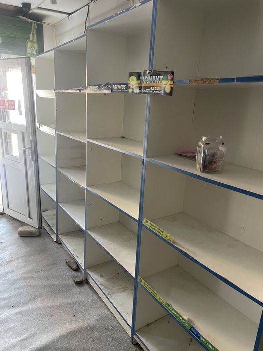 Шкафы полки для магазина