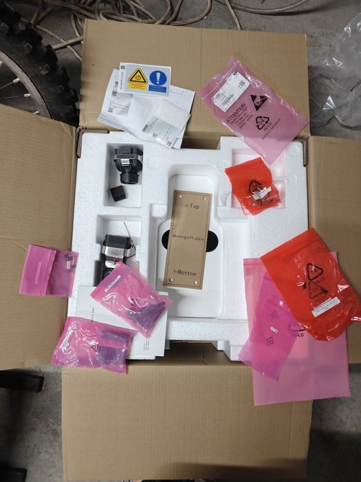 Invertor hibrid Huawei trifazic asimetric SUN2000-10K-MAP0