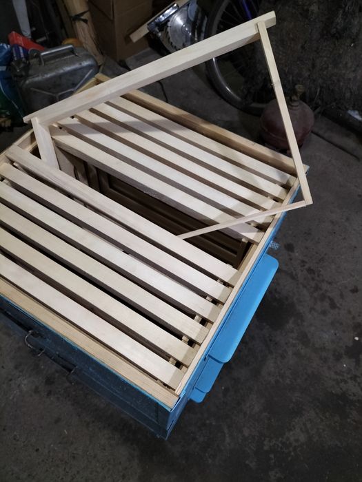 Улья для пчёл. Полный комплект.