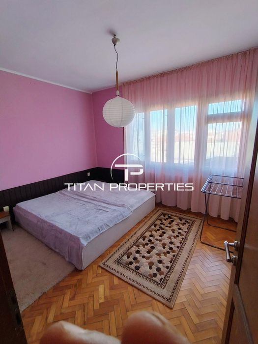 Дава се под наем Тристаен апартамент в Пловдив, Център - 104 кв.м за 600 € - Снимка #6