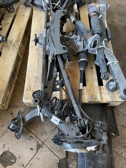 Punte spate BMW X1 F48 X3 F39 grup fuzeta telescop brat planetara jug