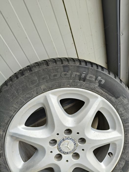 Jenti  aliaj R16 cu anvelope all season pt Mercedes w211