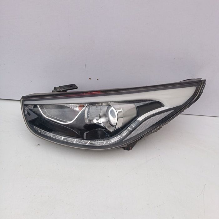 Фары на Hyundai Tucson (ix35) 2013г