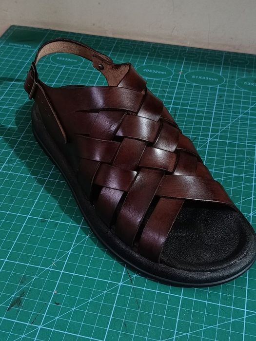 Мужские сандали.