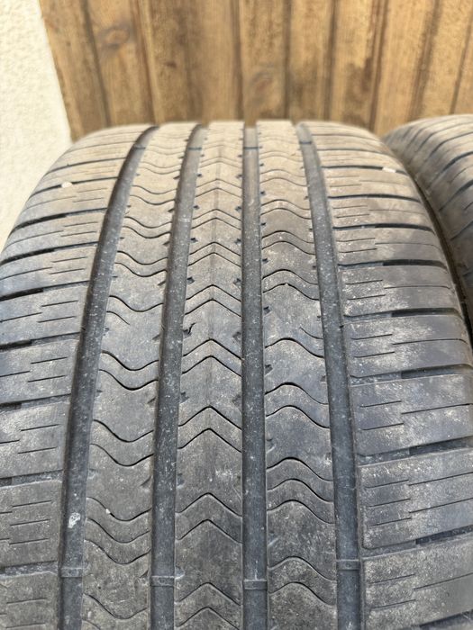 Всесезонни гуми Goodyear 285/40/20 Цената е за 2 броя