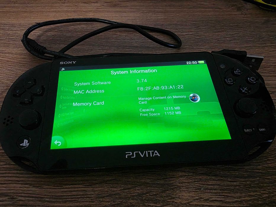 Конзола Sony PS Vita Slim