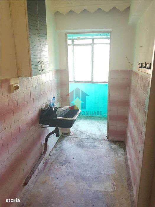 SUPER PRET LIBERA Garsoniera Hipodrom etaj 4, confort I — fotografia 3