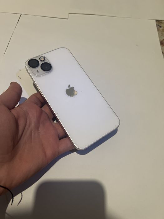 vand iphone 13 alb
