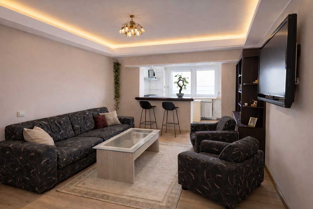 Продава се Тристаен апартамент в Благоевград, Първа промишлена зона - 75 кв.м за 599 €/кв.м - Снимка #2