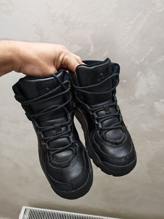 Ghete Nike mărime 39