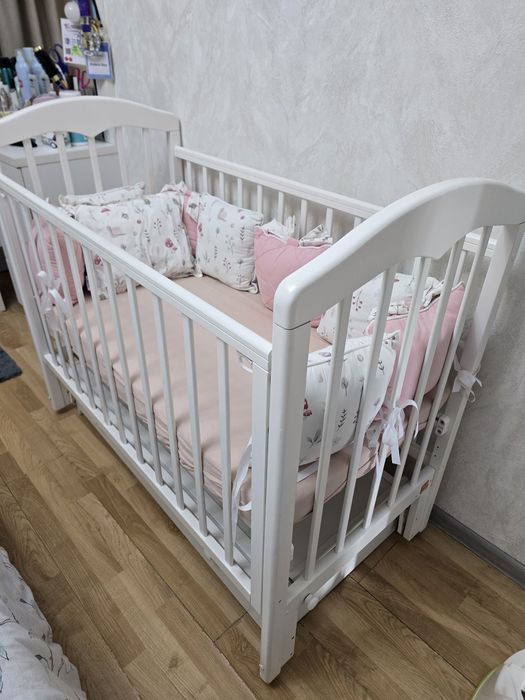Детская кроватка в отличном состоянии