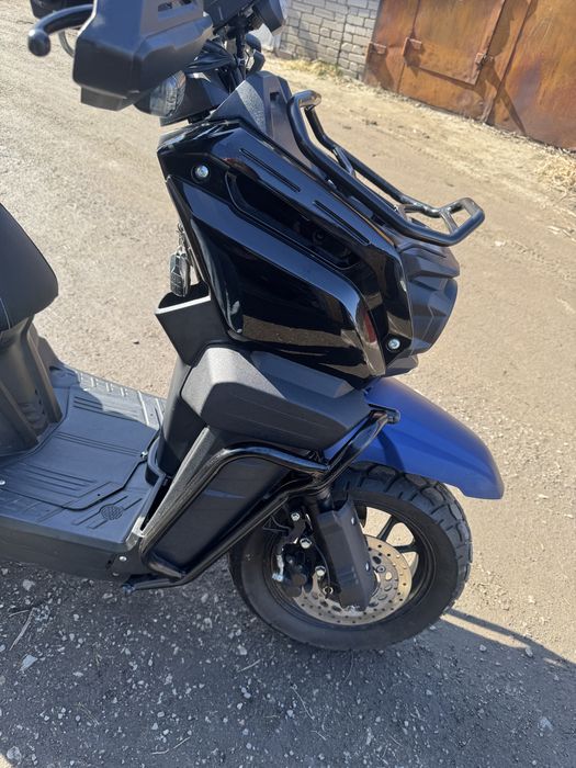 Продам скутер танк 175