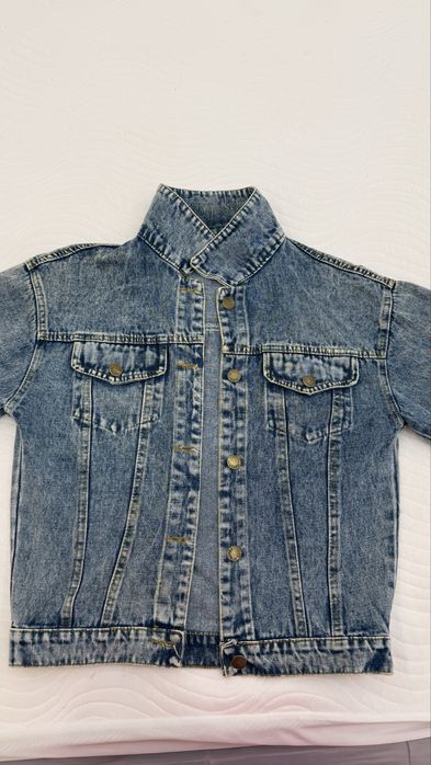 Джинсовая куртка