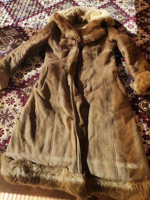 Дамски кожух автентичен