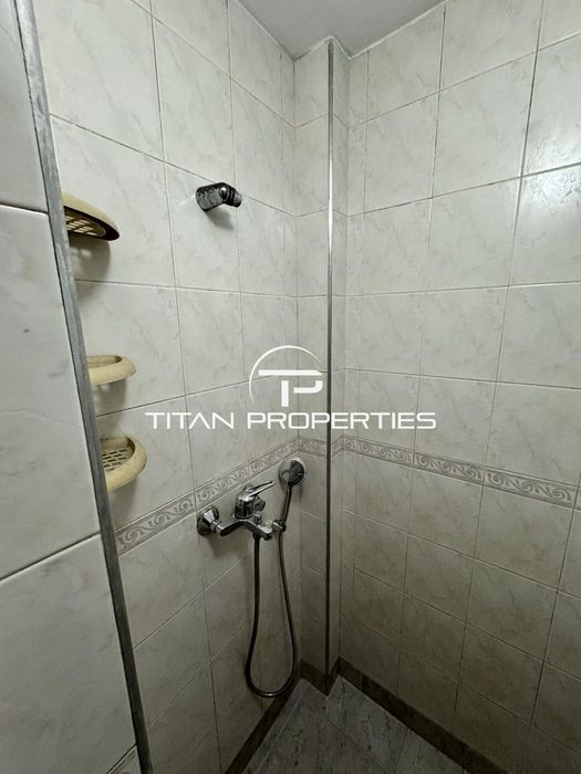 Етаж от къща, под наем, кв Ветрен