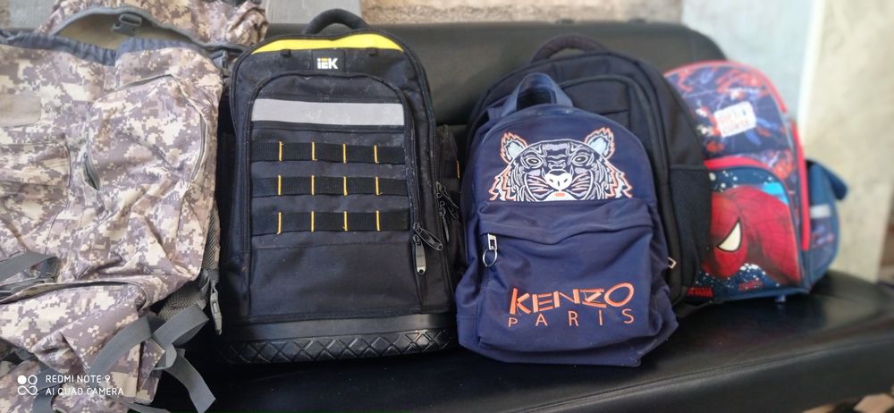 Сумки Рюкзаки разные от 2000