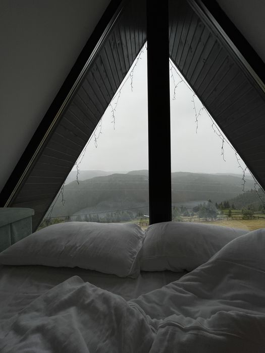 Inchiriere cabana cu jacuzzi, Dom Cabin A-frame