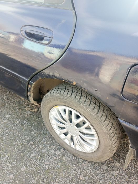 Продам Мазда 626(Кронос)