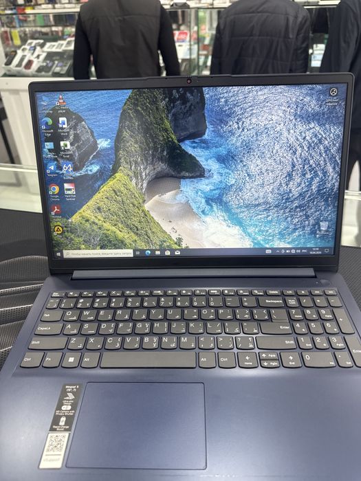 Lenovo ideapad 4020 8/256 15.6 FHD
