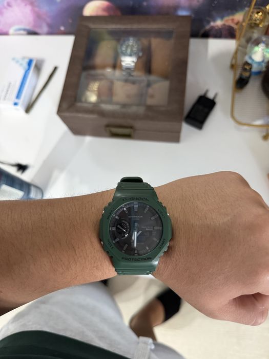 Casio G-Shock GA B2100