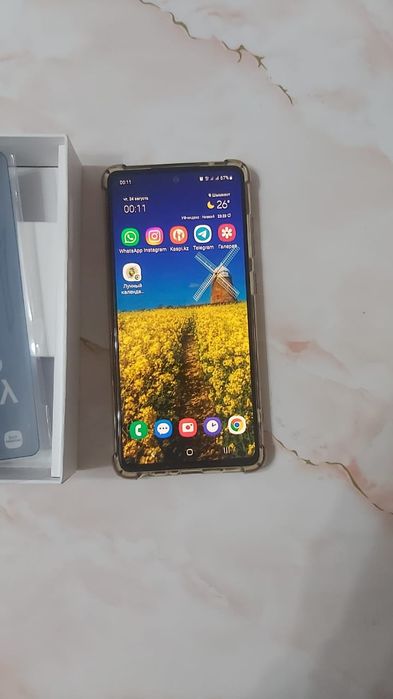 Самсунг а 72 ...