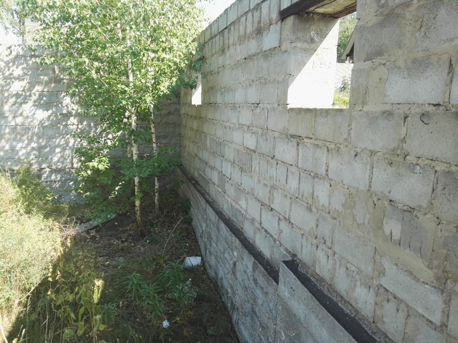 Продам недостроенный дом на Мохнатке