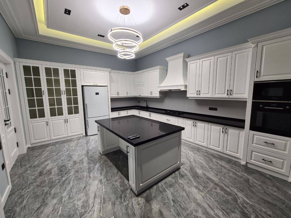 Продаётся дом Центр Луначарского на 5 сотках