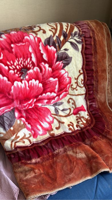 Плед в отличном состоянии