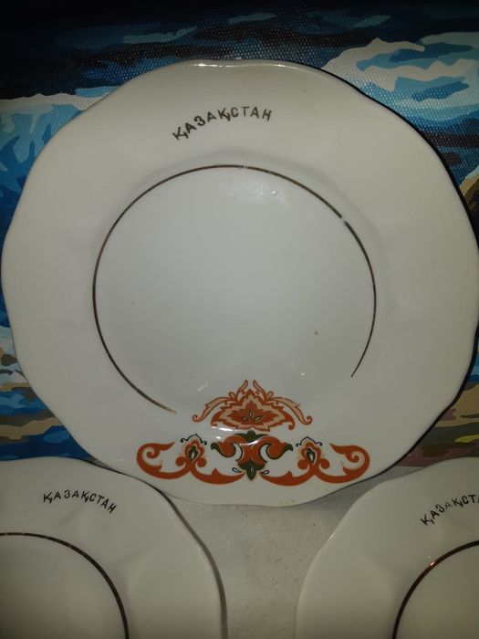 Тарелки  кобальт новые