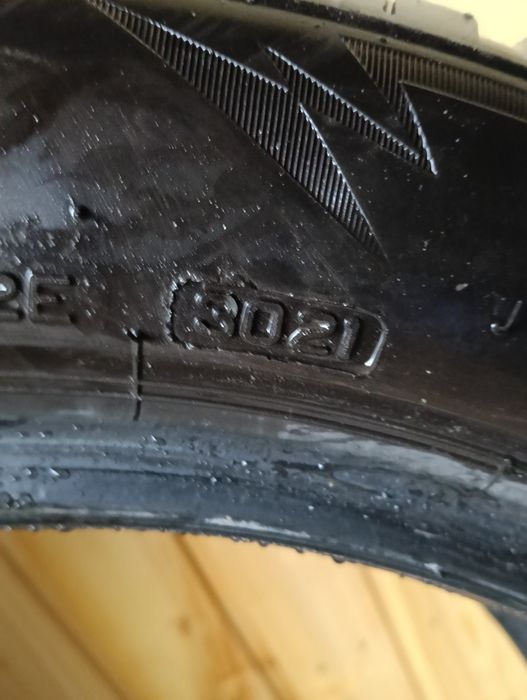 Anvelope Bridgestone 300 set