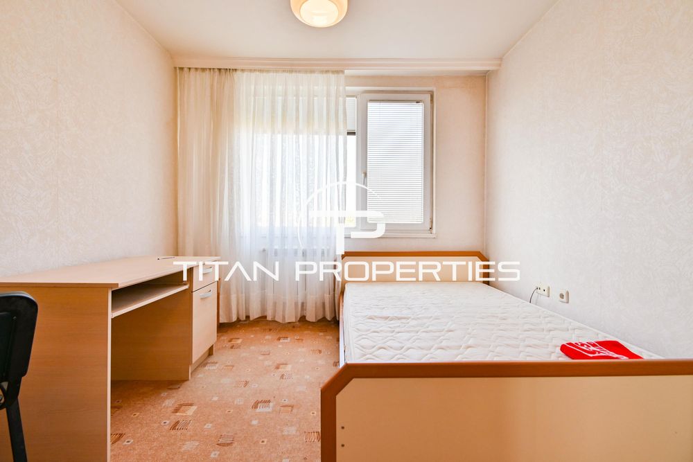 Дава се под наем Многостаен апартамент в София, Мусагеница - 180 кв.м за 1100 € - Снимка #8