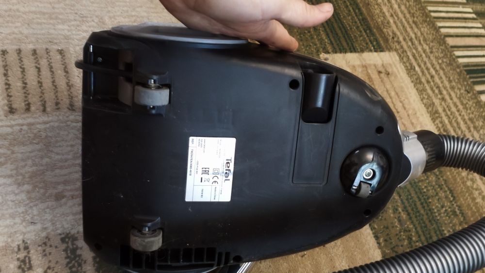 Пылесос  Tefal Swift Power Cyclon на запчасти