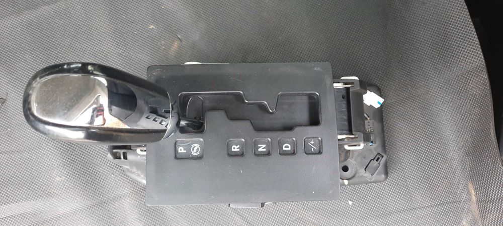 Dodge, Fiat скоростен лост, гълтач за ключ