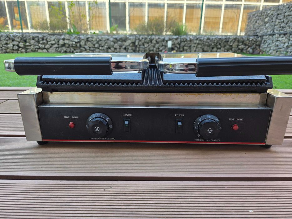 Професионален Двоен Тостер\Грил Преса