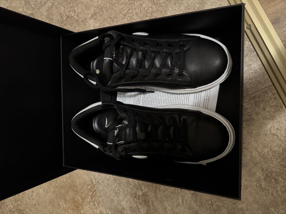 Adidas karl lagerfeld  originali negri