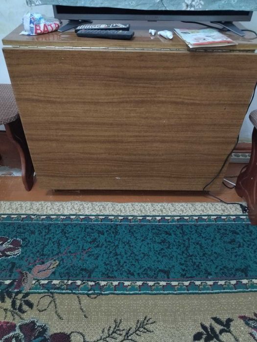 Продаю стол раскладной