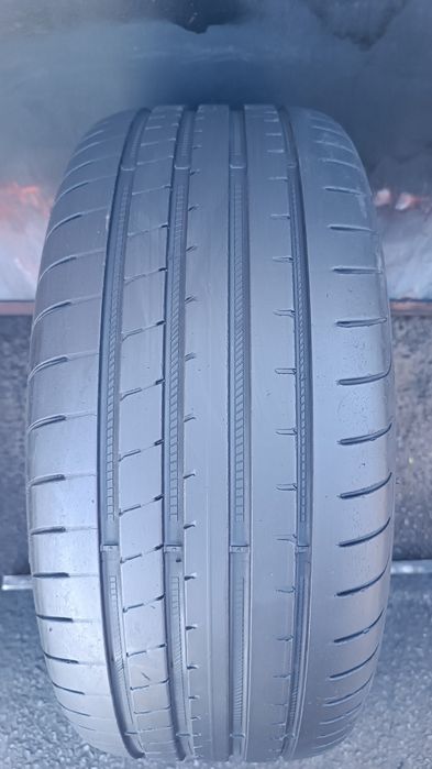 225/45/17 Goodyear Дот 1622