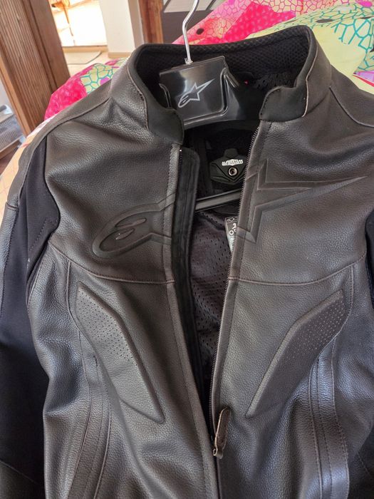 Яке за мотор Alpinestar,като ново ,на 5 карания..