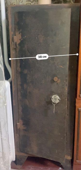 Сейф металлический