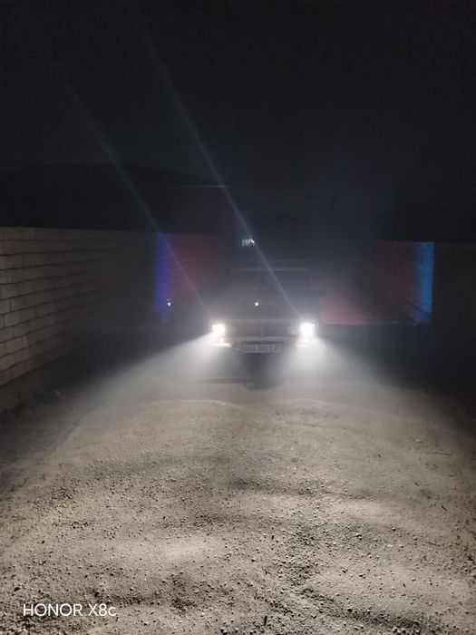 Vaz 2106 sotiladi 1983 yil gaz 75 tali 2034 yilgacha