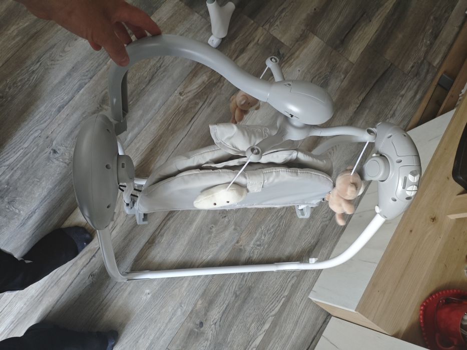 Люлка и шезлонг за бебета