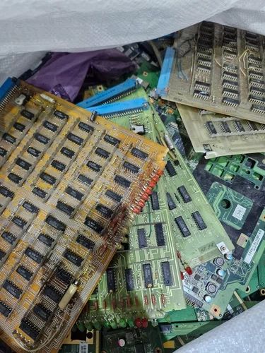 Плата микросхема Кабылдаймыз