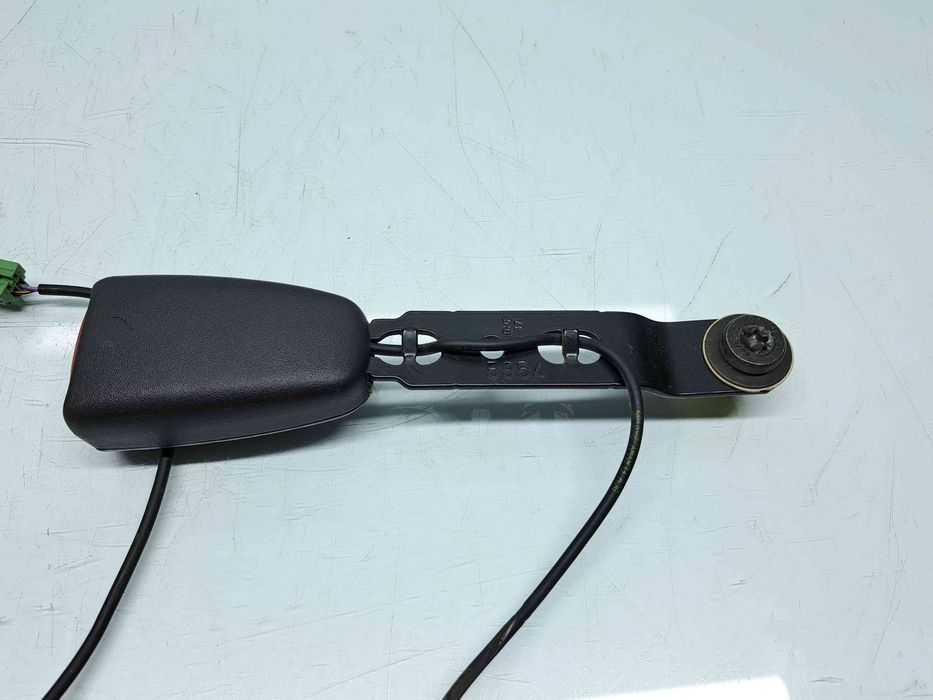 Capsa centura dreapta fata XC60 [Fabr 2008-2017] OEM