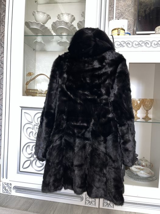 Продается Норкова шуба