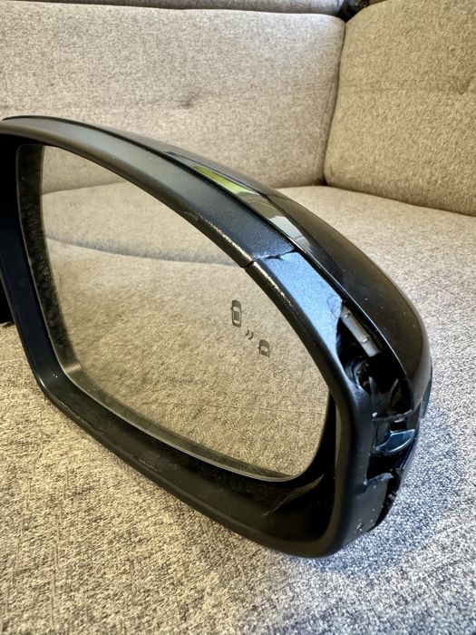 Дясно странично огледало KIA XCEED KIA PROCEED 87620-J7371Y