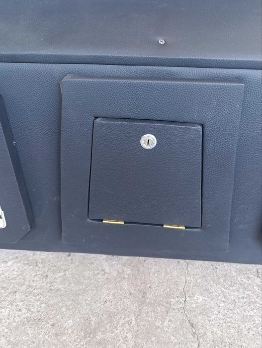 Damas patalog bar rangi qora eco koja.