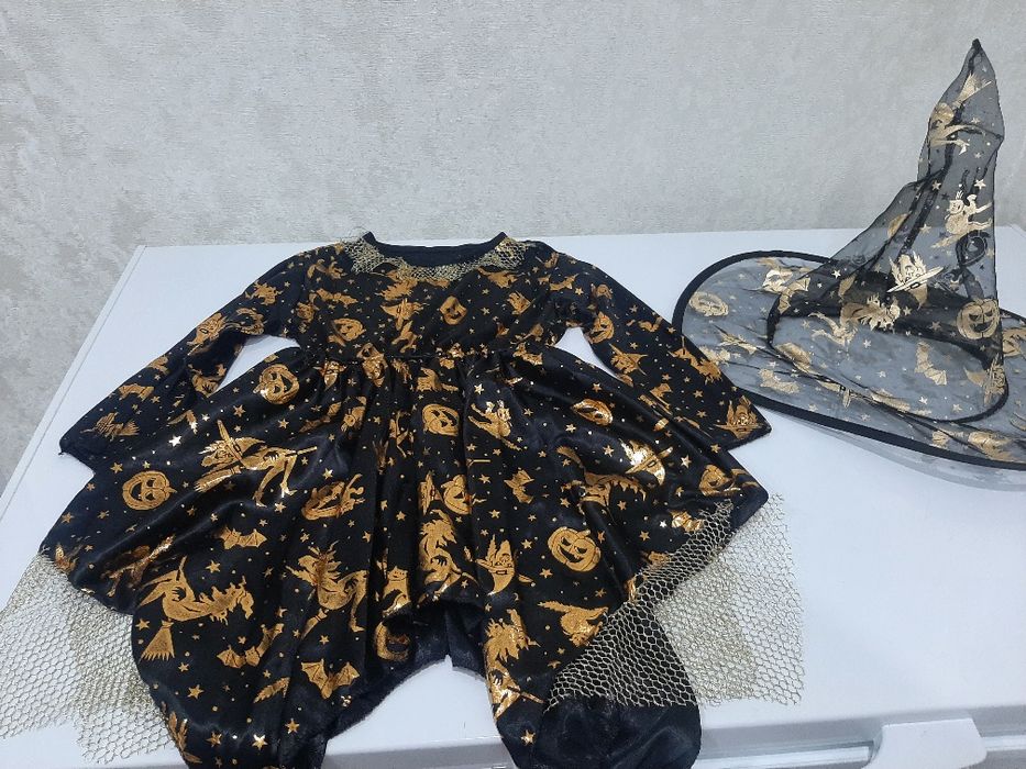продаю детский новогодний костюм
